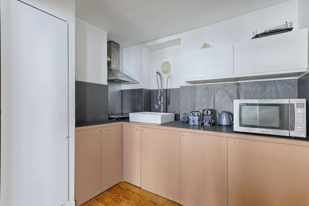 Marais Historical Center Charming Apartment 1Br Paris Exterior photo